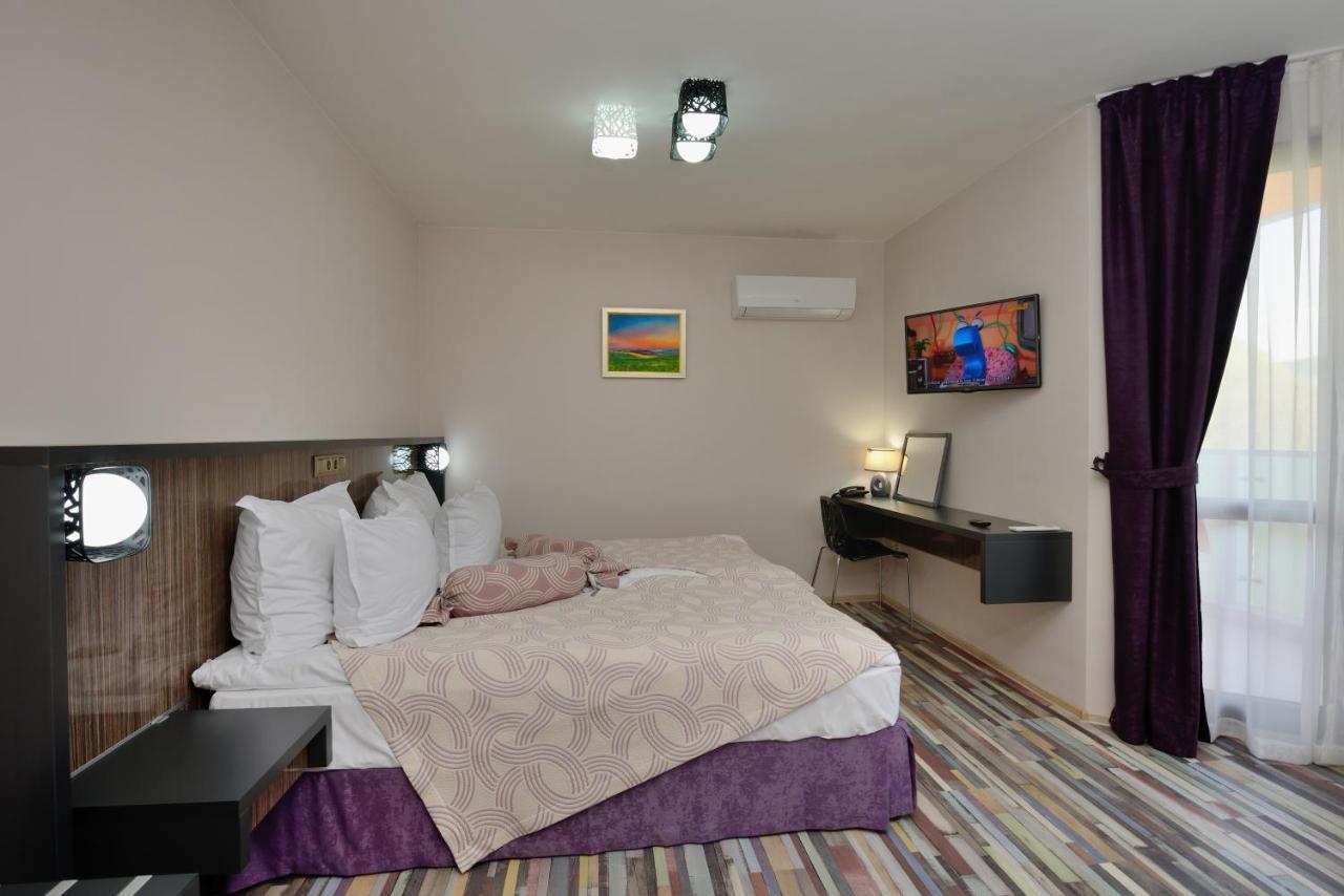 Hotel Hello Hissar Hisarya Exterior foto